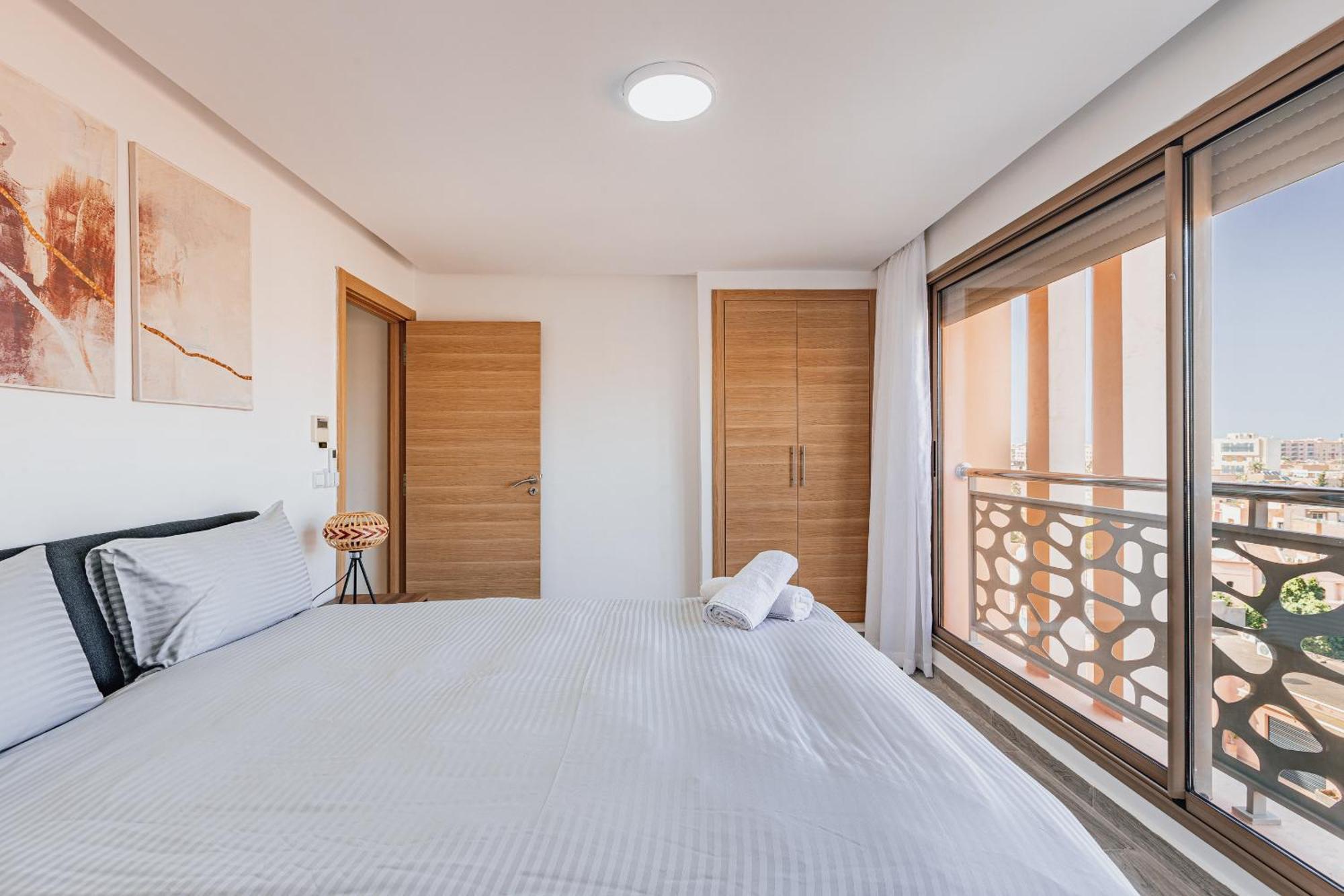 Migdal Gueliz Apart Hotel Marrakesh Bagian luar foto
